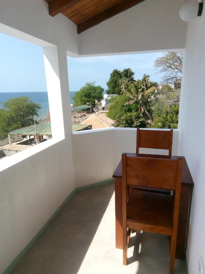 Casa Baobab Bed and Breakfast Seladinha Esterno foto